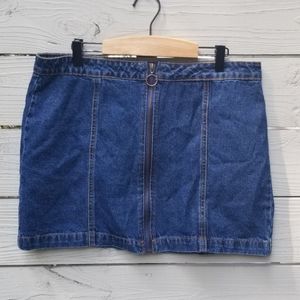 NWT Forever 21 Y2K Zip Front Mini Skirt